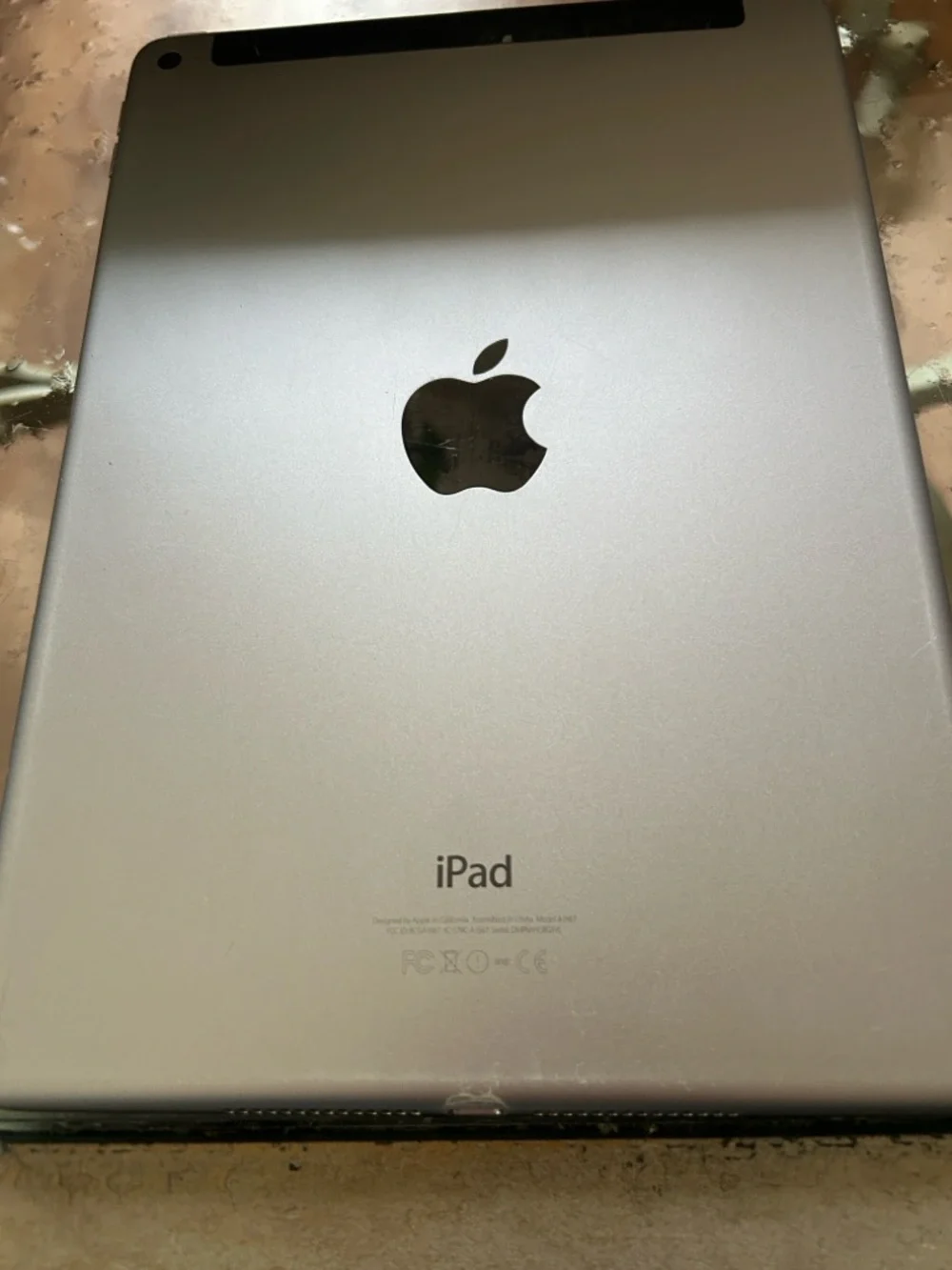 Apple iPad Tablet - Black Front with Silver Trim